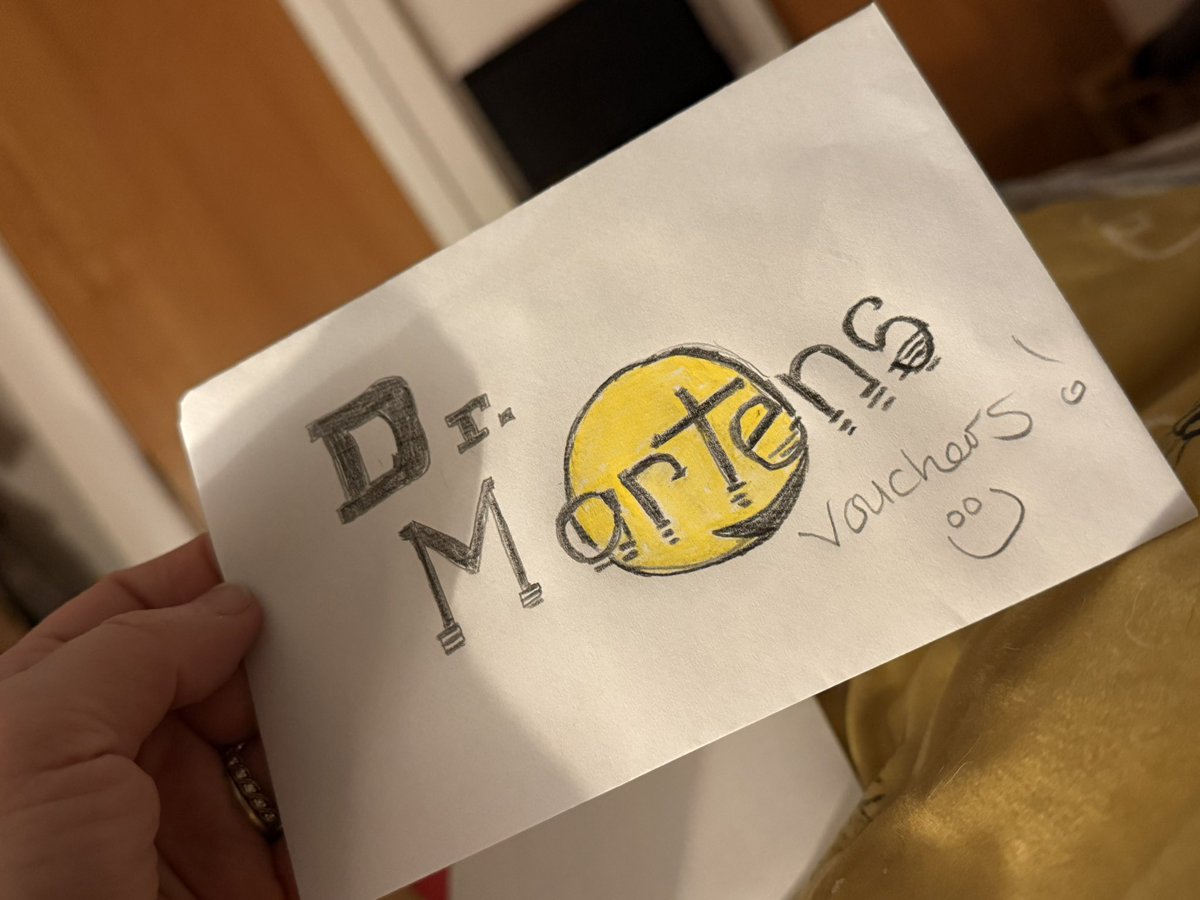 Clare Forrester-Shufflebottom 👩‍❤️‍👩 tweet media