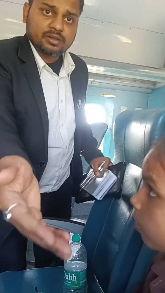 A woman passenger tried to misuse her gender privilege on board the Jan Shatabdi Express when the TTE asked her to show a valid ticket.
She openly admitted that she had no ticket and refused to vacate the seat. When asked to pay the penalty and buy a ticket, she argued and tried