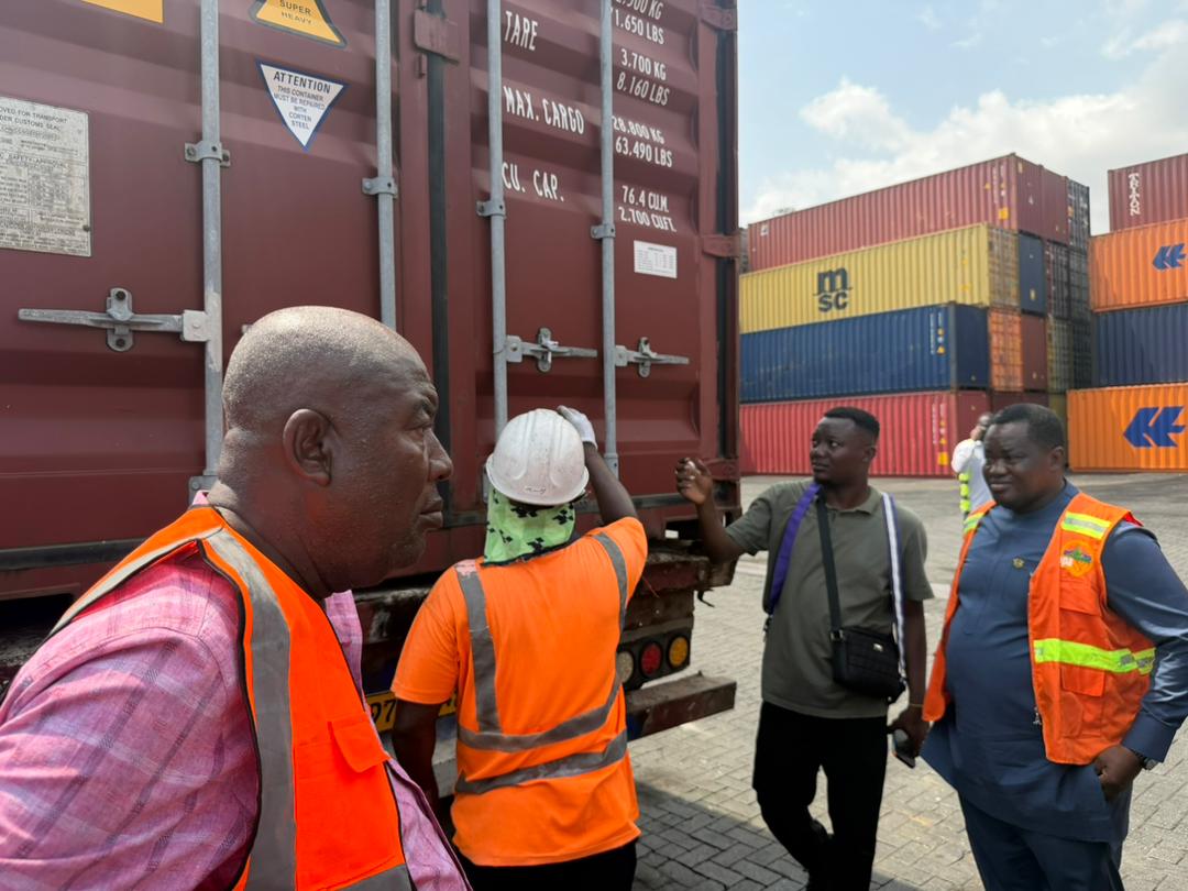 utvghana's tweet photo. The Environmental Protection Authority (EPA) has intercepted an additional 1,070 Chanfang machines concealed in separate containers at the Tema Port.

#UTVGhana https://t.co/pQB6sWxycN
