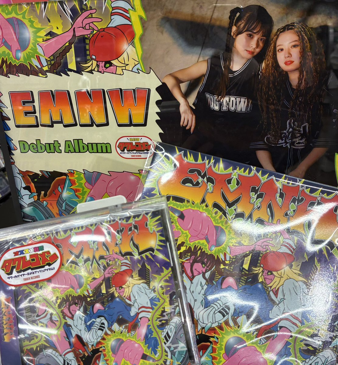 EMNW】 ＼㊗️2026年3月度 #タワレコメン 選出‼️／ 1stアルバム『EMNW