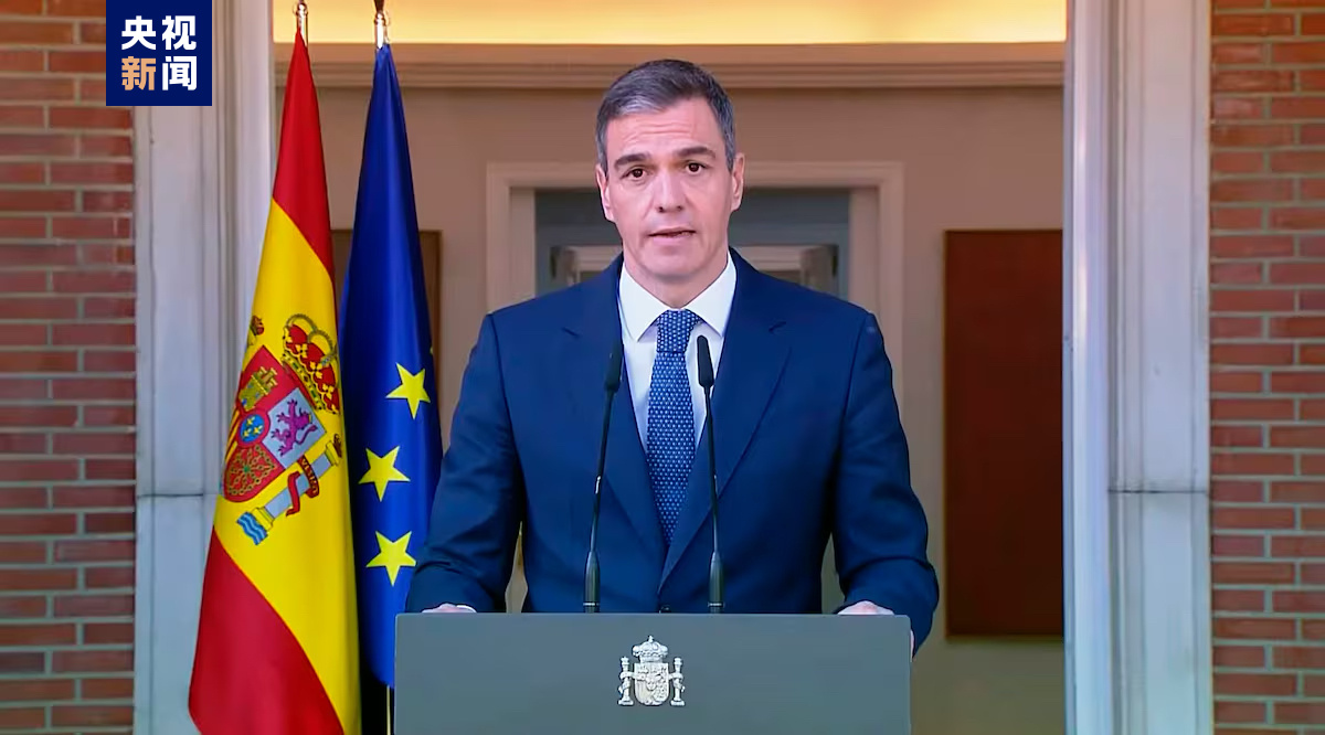 CgtnJapanese's tweet photo. 【スペイン首相 米国のスペインにある軍事基地使用の阻止を決定】中東情勢の緊張がエスカレートする中、スペインのサンチェス首相は3月3日、米国がスペインにあるロタとモロン軍事基地を使用し、イランとの衝突に参加することを阻止することを決定しました。https://t.co/nQT4X5Nx7M https://t.co/IkW5MBcKsU