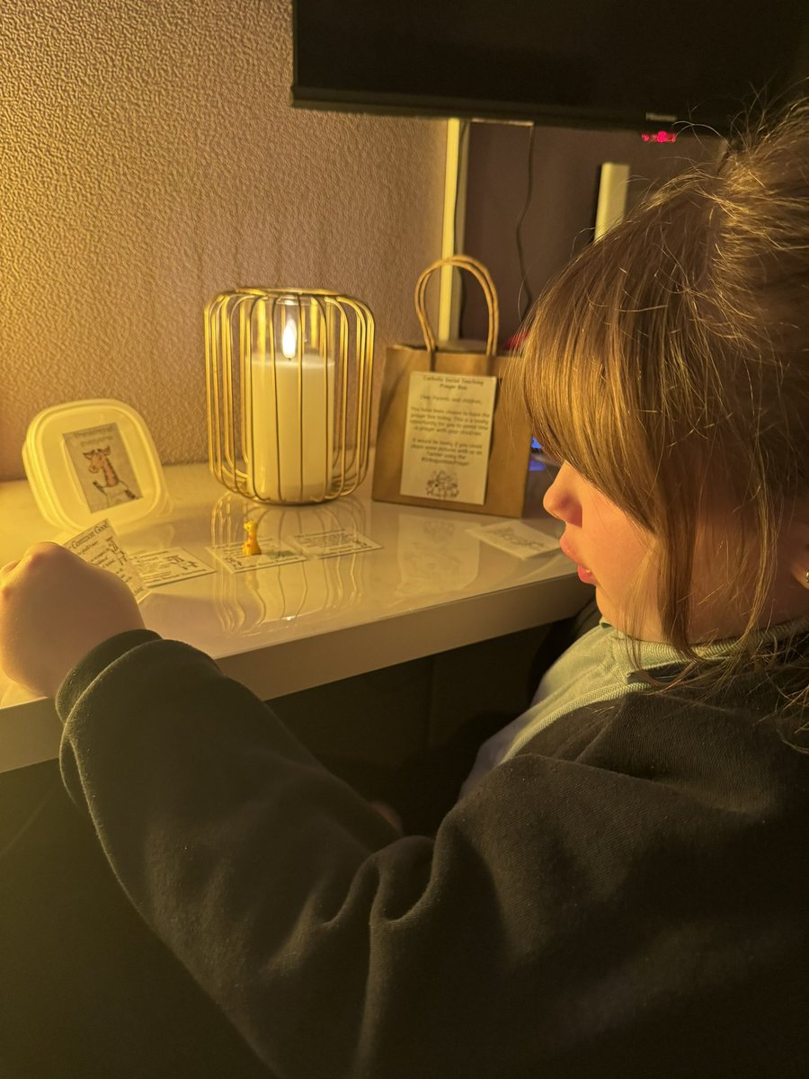 Danniiholmes's tweet photo. Iris enjoyed spending time with me to do the #StAugustinesPrayer box.
We spoke about the Common good and times we have thought about others. @StAugustinesCPS https://t.co/CSrpXOHoS8