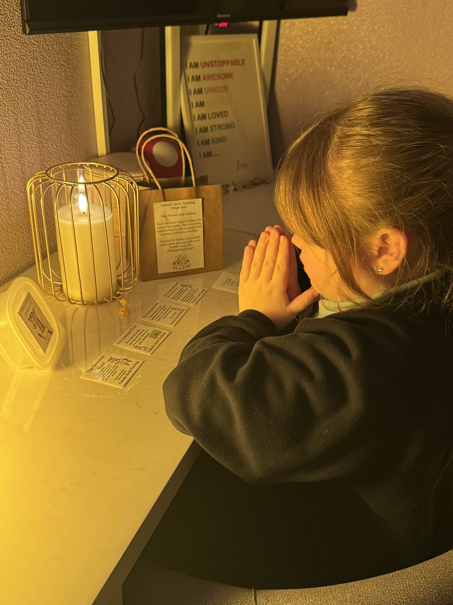 Danniiholmes's tweet photo. Iris enjoyed spending time with me to do the #StAugustinesPrayer box.
We spoke about the Common good and times we have thought about others. @StAugustinesCPS https://t.co/CSrpXOHoS8