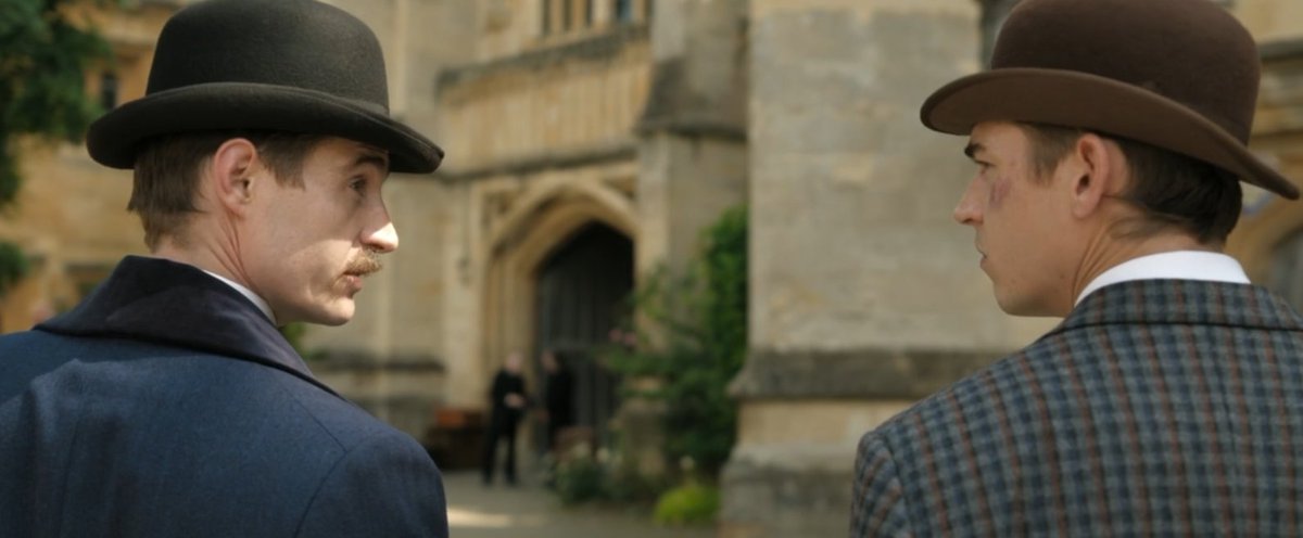 dawnyb's tweet photo. The game's afoot.
#YoungSherlock
#HeroFiennesTiffin
#MaxIrons
#ColinFirth
#DonalFinn https://t.co/RvZCfDNksm