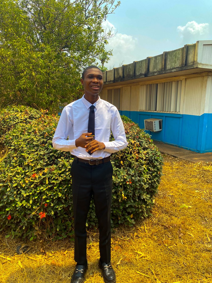 Happy birthday to myself.
Celebrate with me at this blessed 22.
It has been from heights to greater heights.

Happy birthday to me