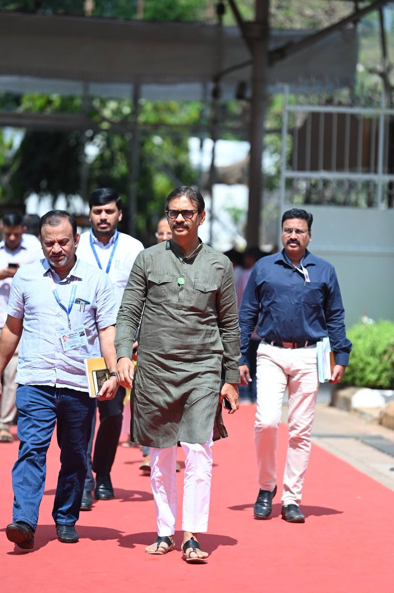 Rahul Subhash Kool tweet media