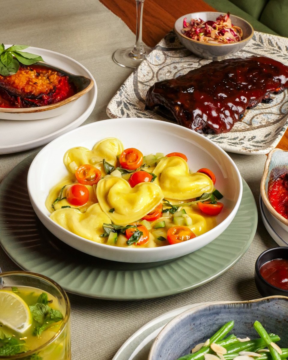 Rushden Lakes 🌊 tweet media