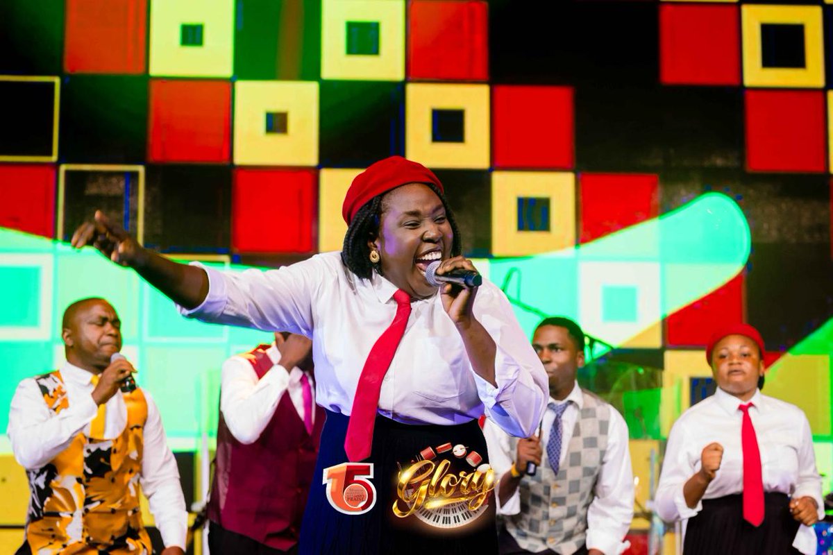 dovetv's tweet image. Youth Province 5 came with one heart and one sound , to lift the name of Jesus higher than every fear, every doubt, and every limitation.

#MMPraise
#84HoursMMPraise
#Glory
#DoveTelevision
#DoveTv
#OHPrimeTV
