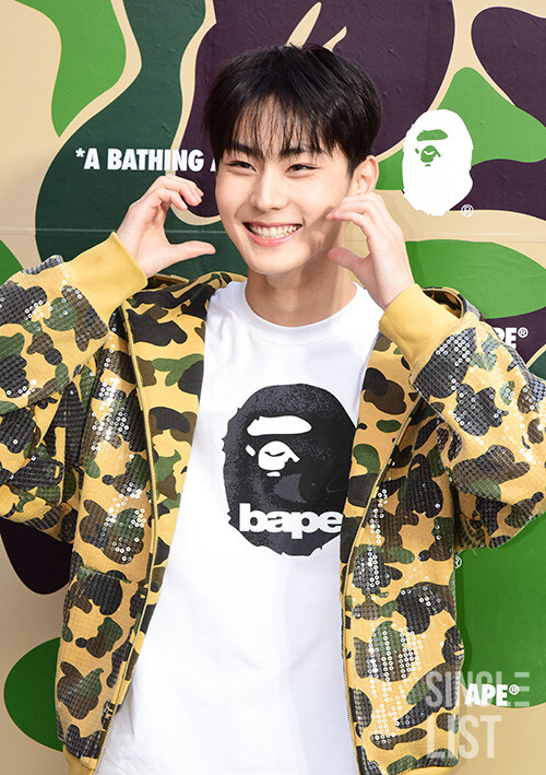 slist2015's tweet photo. [포토] 엔하이픈 '상큼한 볼하트'

#엔하이픈 #ENHYPEN 
@ENHYPEN_members
#정원 #양정원 
#엔하이픈_정원 
#JUNGWON #ENHYPEN_JUNGWON  
⬇️관련기사⬇️
https://t.co/HfhMHTA5kW https://t.co/ih816FQhON
