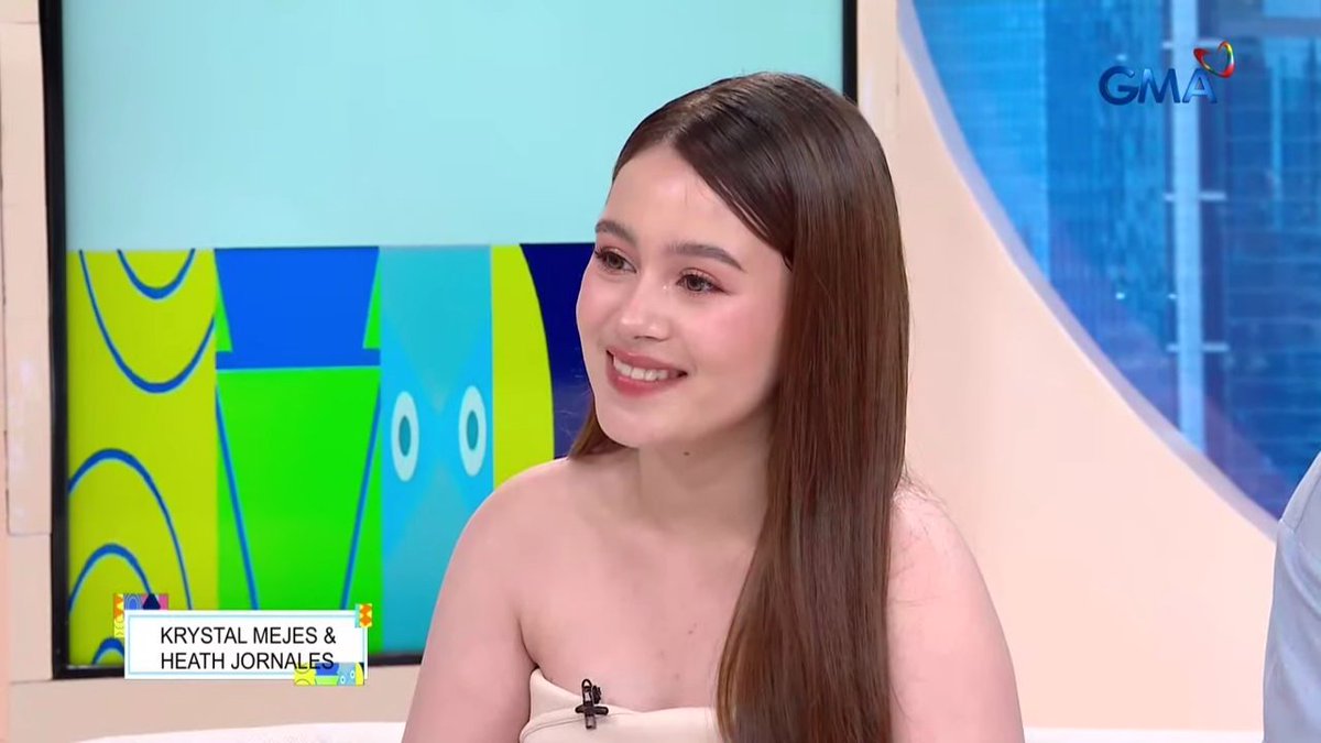 she looks like an angel hngg

KRYSTAL DOES FAST TALK
#ArtistambayanWITHKRYSTAL