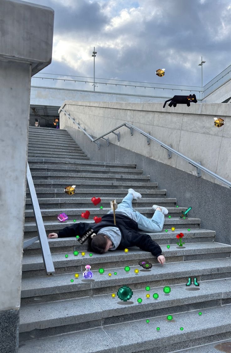 insane poses tweet media