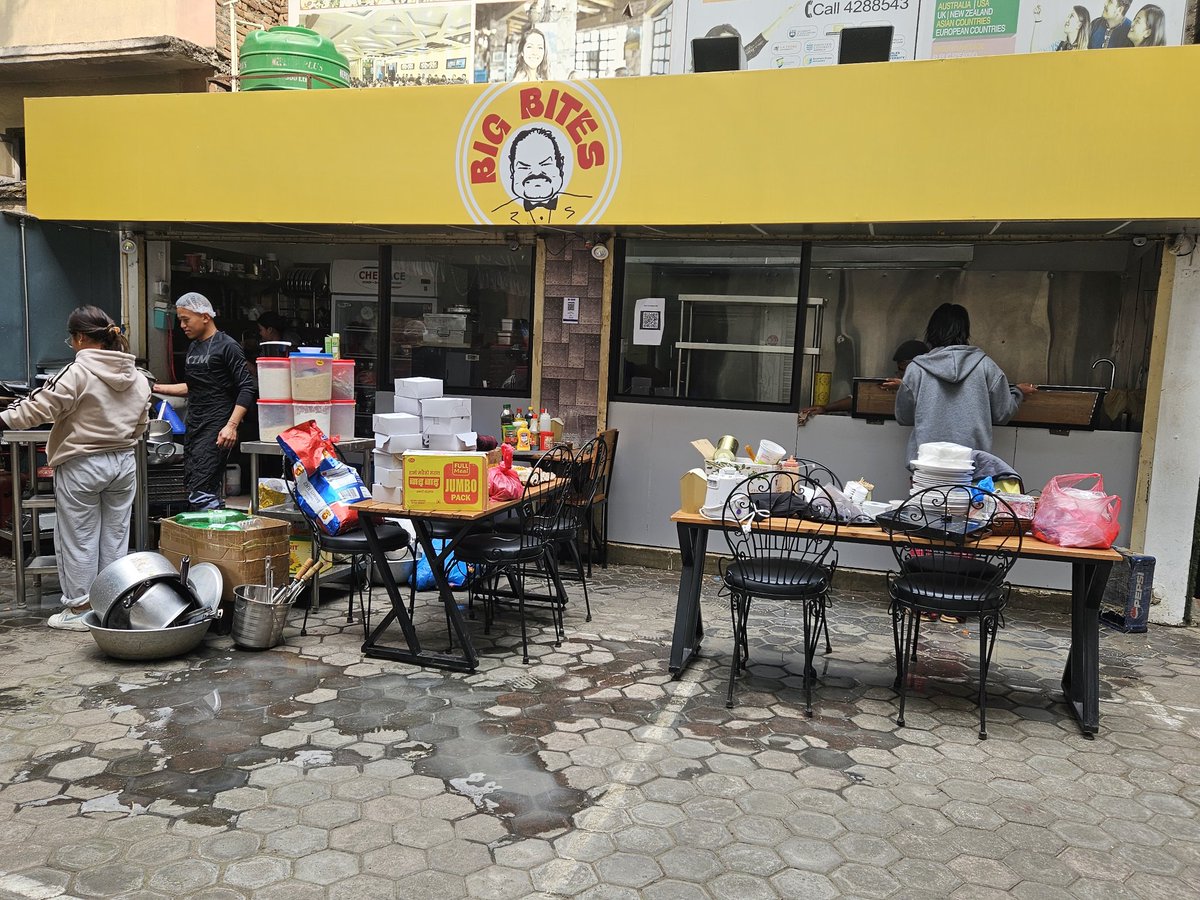 biggbites's tweet photo. Utilization of free day. Deep cleaning of the kitchen. A day before #election2082 ....

Cleanliness in the kitchen is critical for preventing foodborne illnesses, avoiding cross-contamination, and managing pests. 

WE CARE FOR OUR CUSTOMERS !!! https://t.co/goMyhZsF80