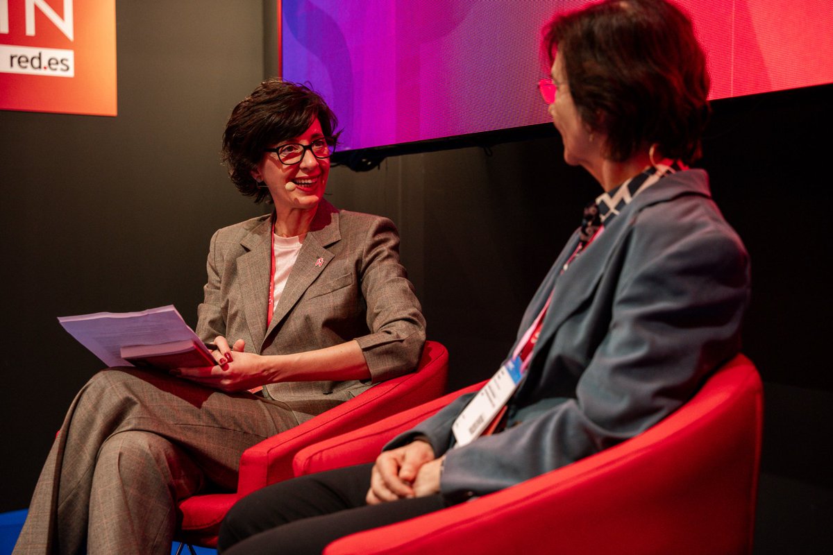 HispaRob tweet media