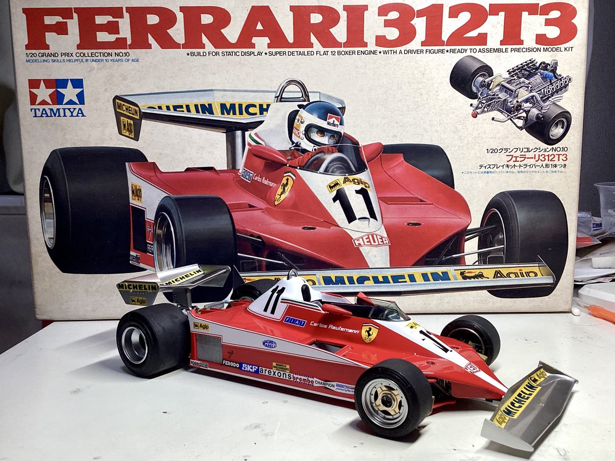 LaboIot's tweet photo. タミヤ1/20フェラーリ312T3
完成しました。
カウルを載せるとエンジンはほぼ見えません。また沢山の無駄をやったようですね😅￼なので蓋無しで展示する様にします。素材の様なキットなんで擦合せに苦労しましたができました🤗
プラモは賞味期限切れ前に作りましょう♪
#タミヤ #312T3 #フェラーリ https://t.co/jQjqpnLJPn