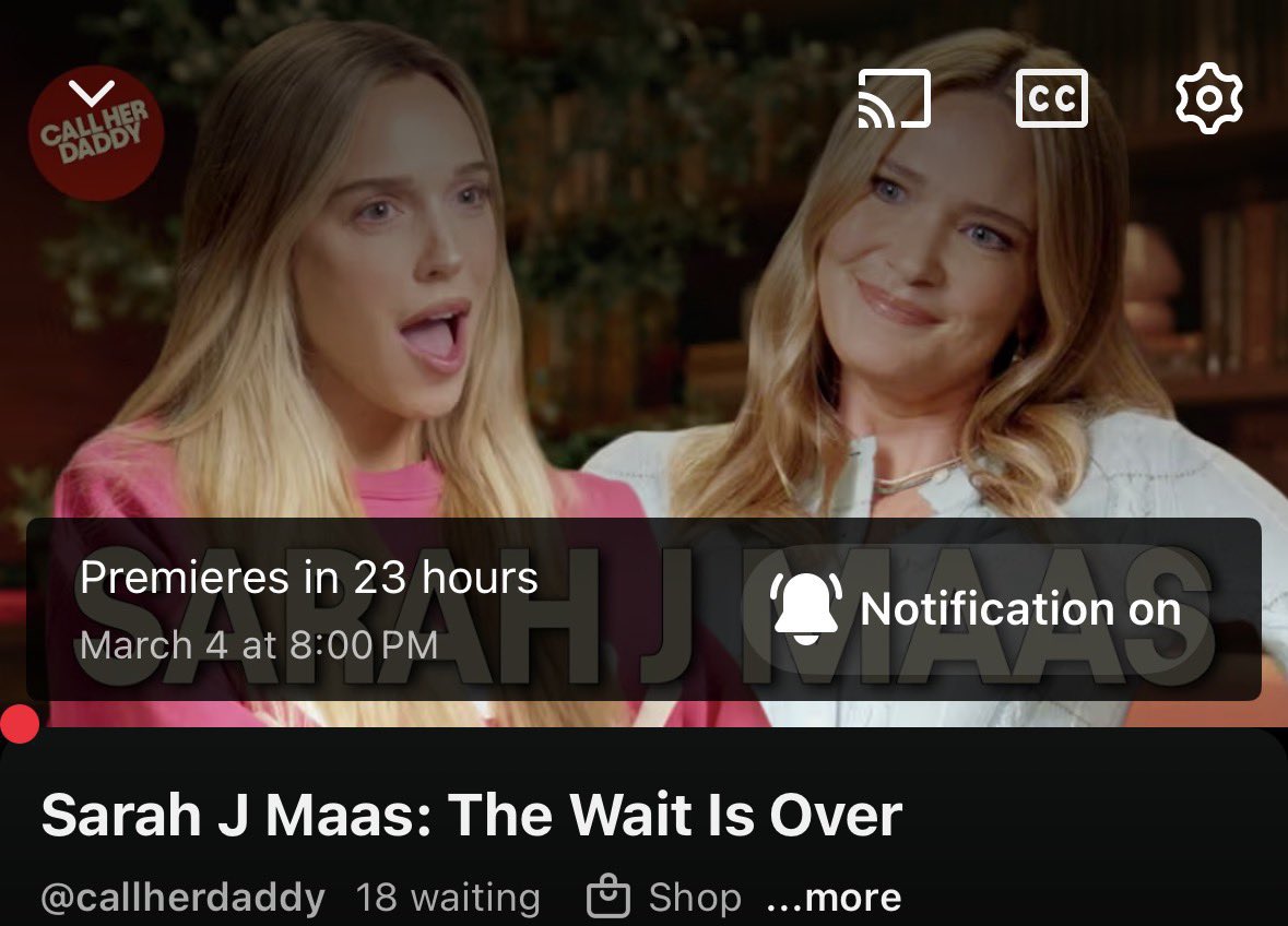 littlefawn_'s tweet image. Alex wearing pink and SJM wearing blue😌I see what you did there… JK but 👀👀👀
#Callherdaddy #SJM #acotar6