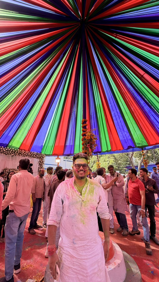 SagarMPaswan's tweet photo. Happy Holi 💛
@officeofchirag 
@LJP4India 
#Biharkachirag
#Biharfirstbiharifirst https://t.co/0MKKlO435T
