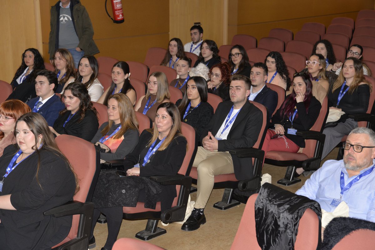 Universidad de Castilla-La Mancha tweet media