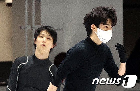 god gives his weakest ankles to his strongest slayers