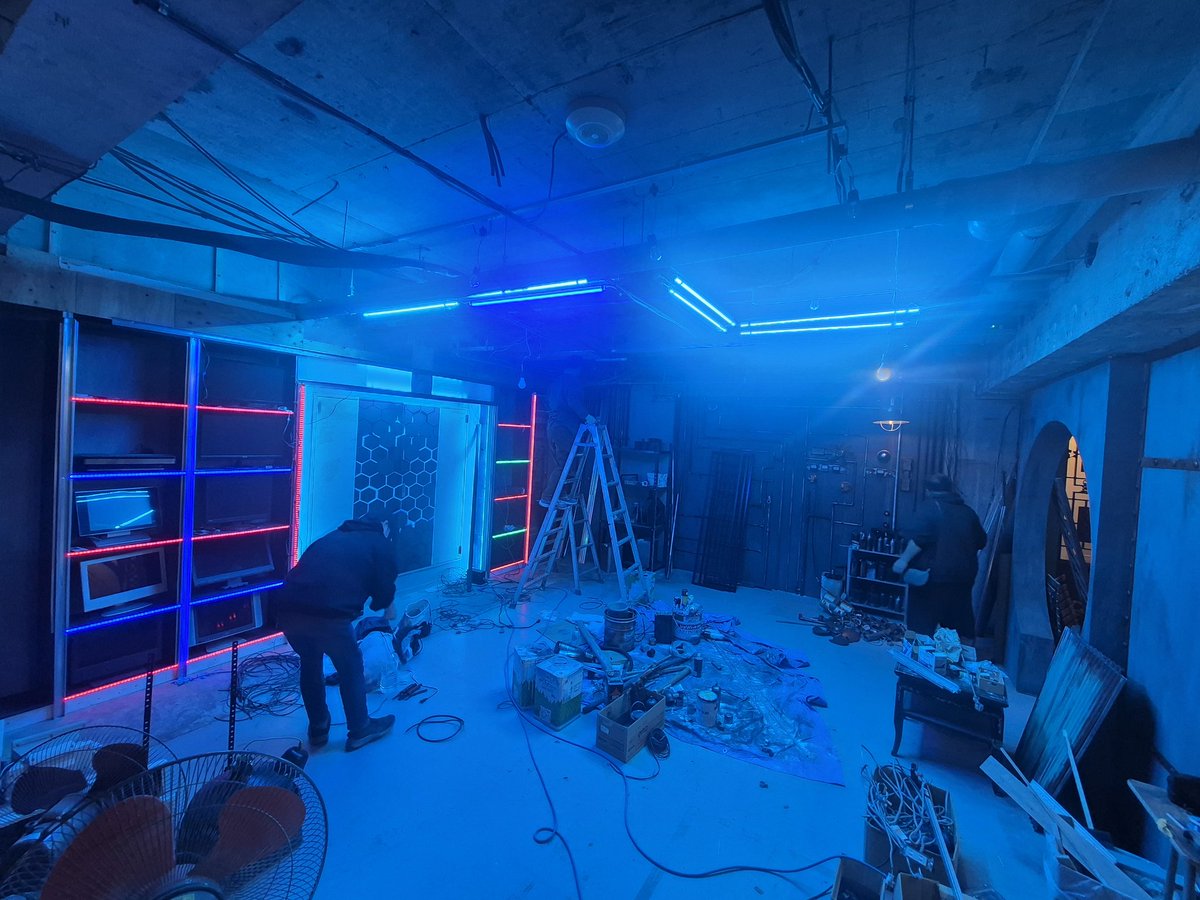 スタジオ制作現場🎨🔨 tweet media