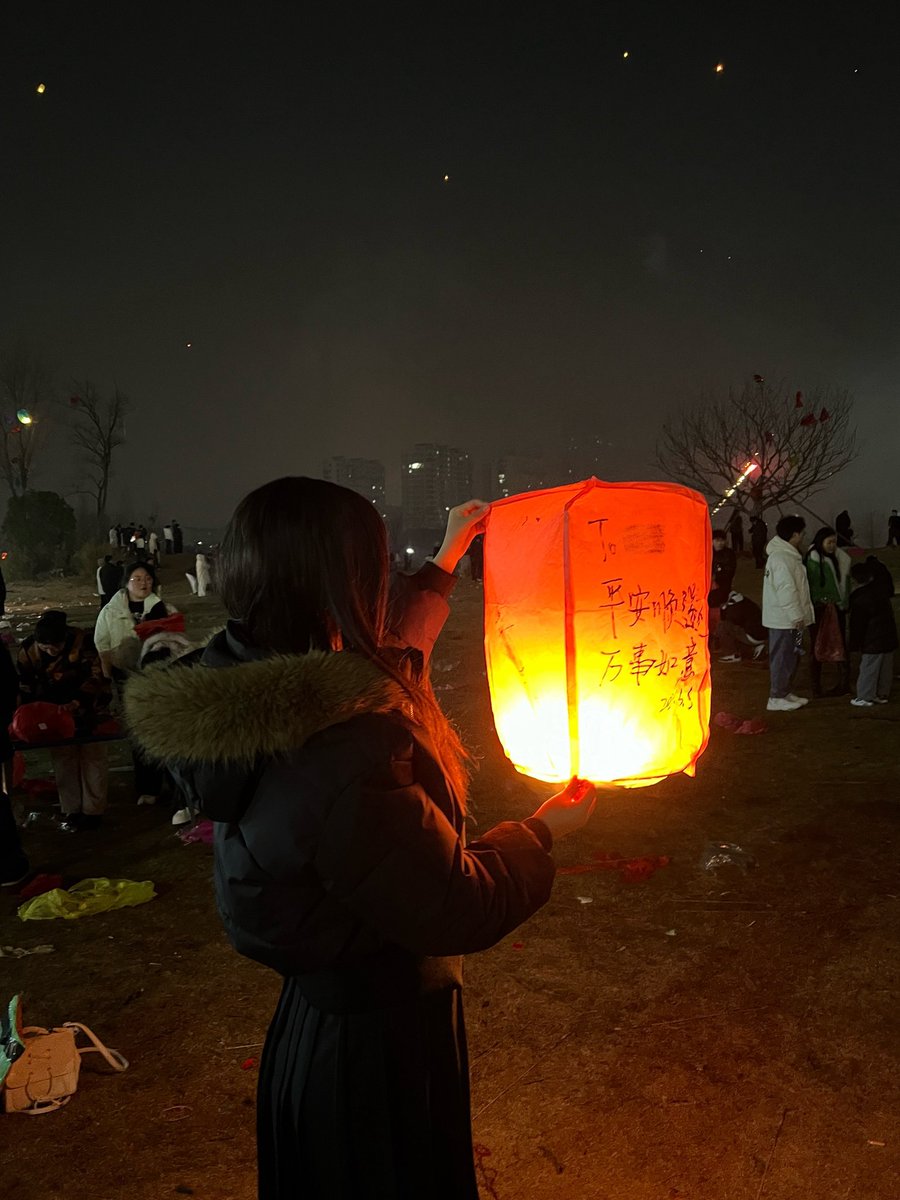 三若水 tweet media