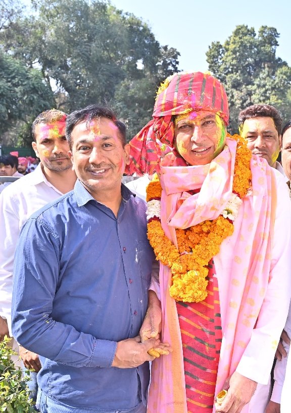 naresh953's tweet photo. होली के पावन अवसर पर आपको और आपके परिवार को बहुत-बहुत शुभकामनाएं। 
यह त्योहार आपके जीवन में खुशियों के रंग भरे।"
🙏🌷 *Happy Holi* 🌷🙏 https://t.co/BuFZ7SF4to