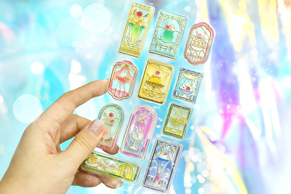 어머..BGM 신상인데 장인이 만들었나봐..

스테인드 글라스 너무 이쁨..