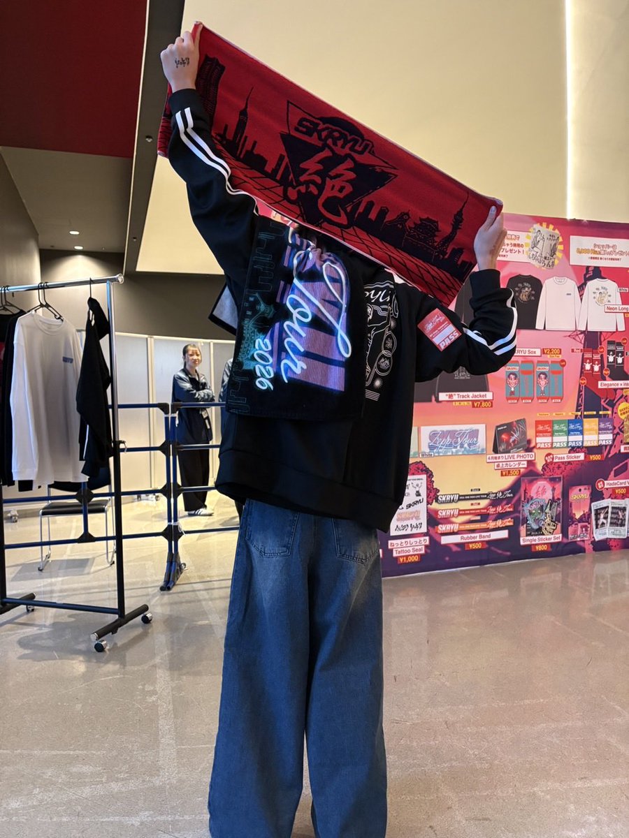 R_stp7's tweet photo. ライブ初参戦！！寝過ごしてファンクラブ待機できなかったのガチ悔しい、、
 #SKRYU https://t.co/ooUC0fsntf