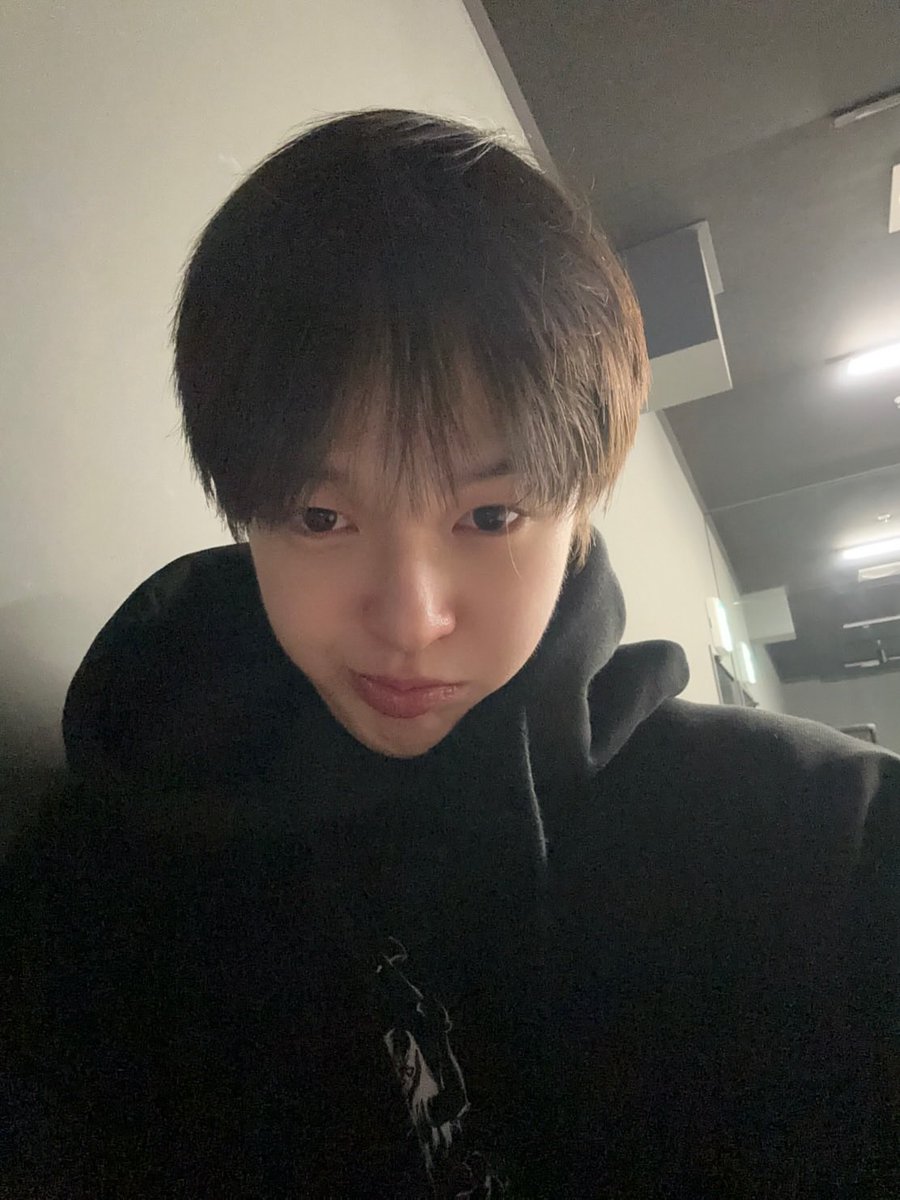 kcajmil's tweet photo. 260304 #임잭 인스타그램 게시물 (5/5)

#임잭 #林杰 #LIMJACK #イムジャク https://t.co/oSFFa1HRnV