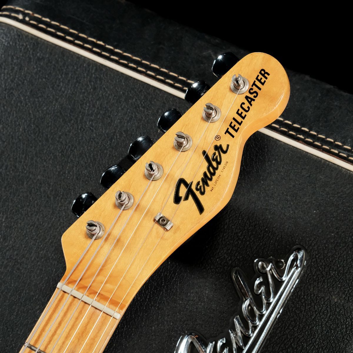 1484shibuya's tweet image. 1968年製、オリジナル度が高いFender Telecaster Blond。素晴らしいコンディションを保っています。お問い合わせは石橋楽器渋谷店にお願い申し上げます。
store.ishibashi.co.jp/view/item/0000…
#Fender #telecaster