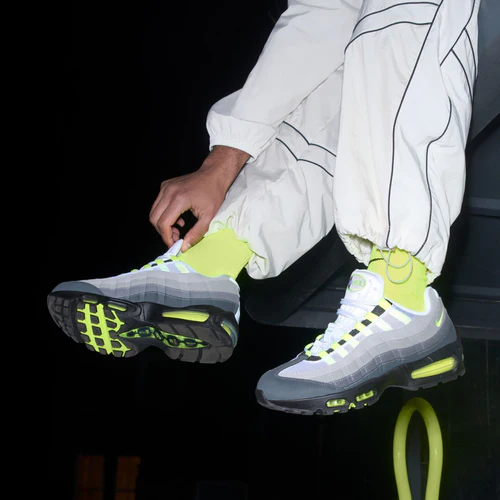 2026年 3/5 発売】 NIKE AIR MAX 95 BIG BUBBLE 