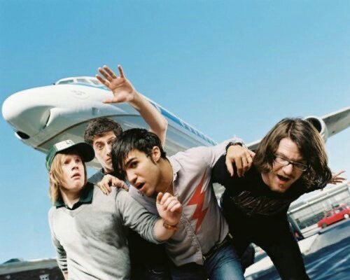 zack🍡☆ #VICKYTRICKTWT tweet media