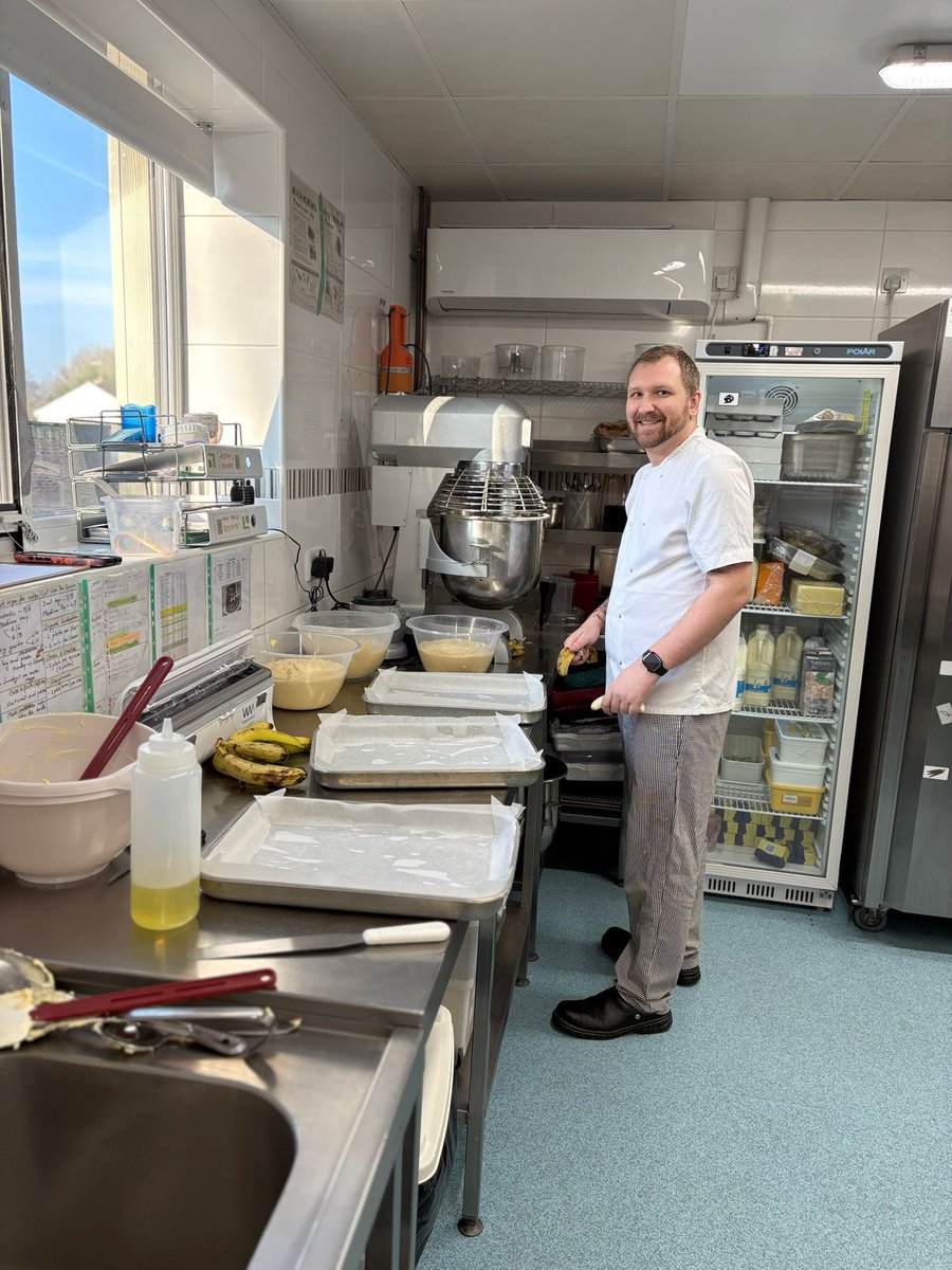 Bristolcarehome's tweet photo. 🎉 10 Years of 5-Star Success! 🎉
Huge congratulations to our incredible Quarry House kitchen team on achieving 10 straight years of 5-star Food Hygiene ratings — every single year since opening in 2016!! 💜
#QuarryHouse
#5StarRating
#FoodHygieneExcellence https://t.co/MQcY9e7Uiv