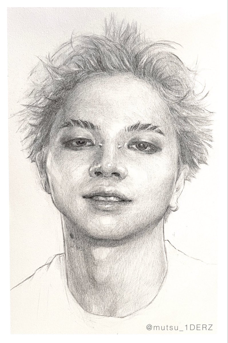 mutsu_1DERZ's tweet image. ONE OR EIGHTのTAKERUくん✏️
MV撮影後の疲労感が少し漂うナチュラルな表情がすごく素敵で好きです。

この #TAKERU くんが所属する #oneoreight のツアーが3/7から始まります！曲もダンスもメンバー全員もめちゃかっこいいです😎
神戸と名古屋はまだチケット買えます🎫
#GATHER #oneoreight_fanart