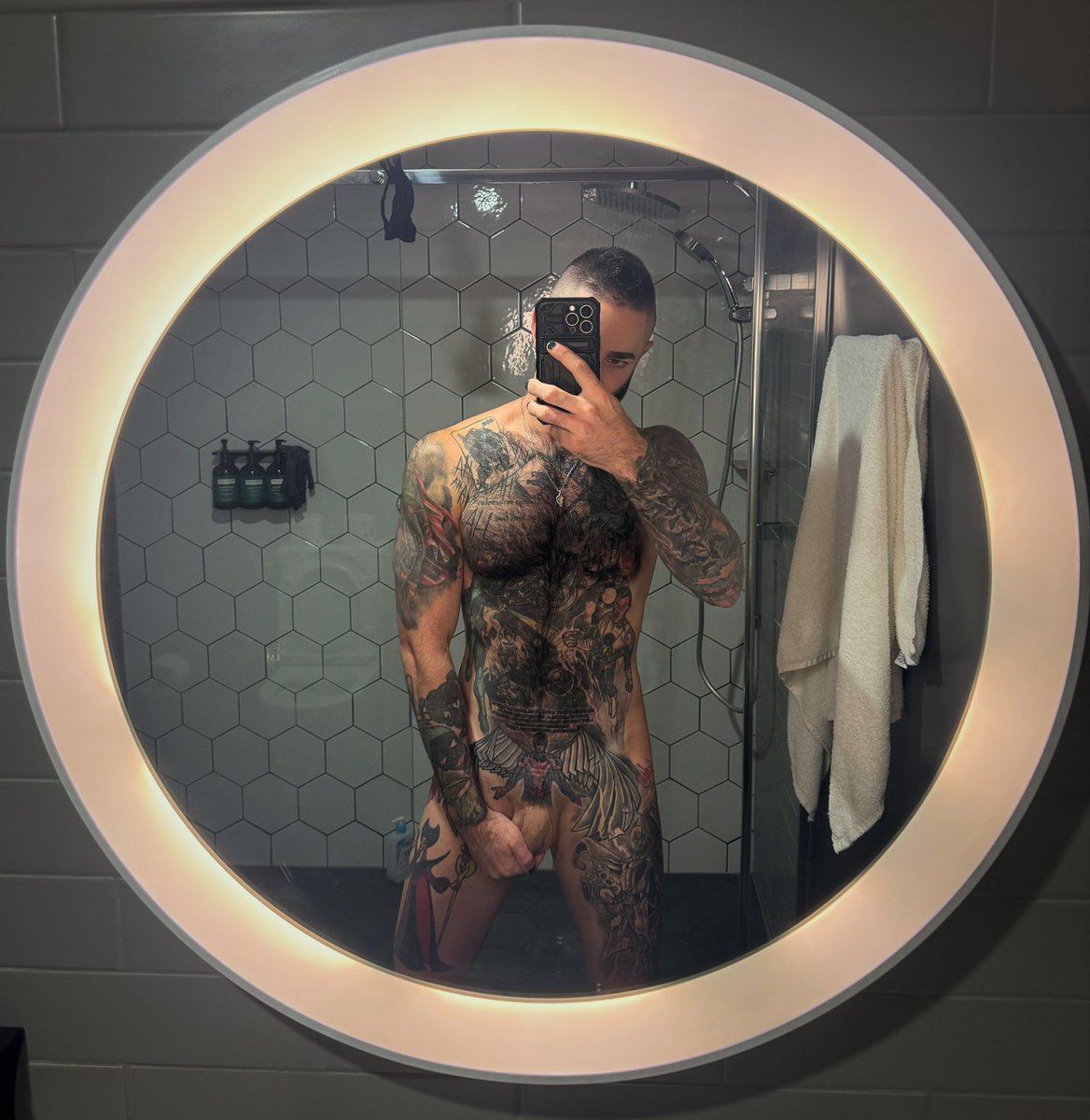 How many nights was this, 1, 2 or 3?

Hotel lighting, 5 stars!