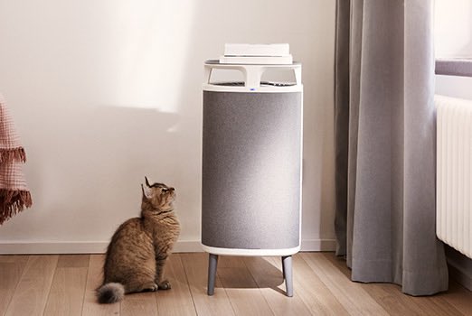 何かと思ったら空気清浄機か！ 最近、お洒落なデザインの空気清浄機が