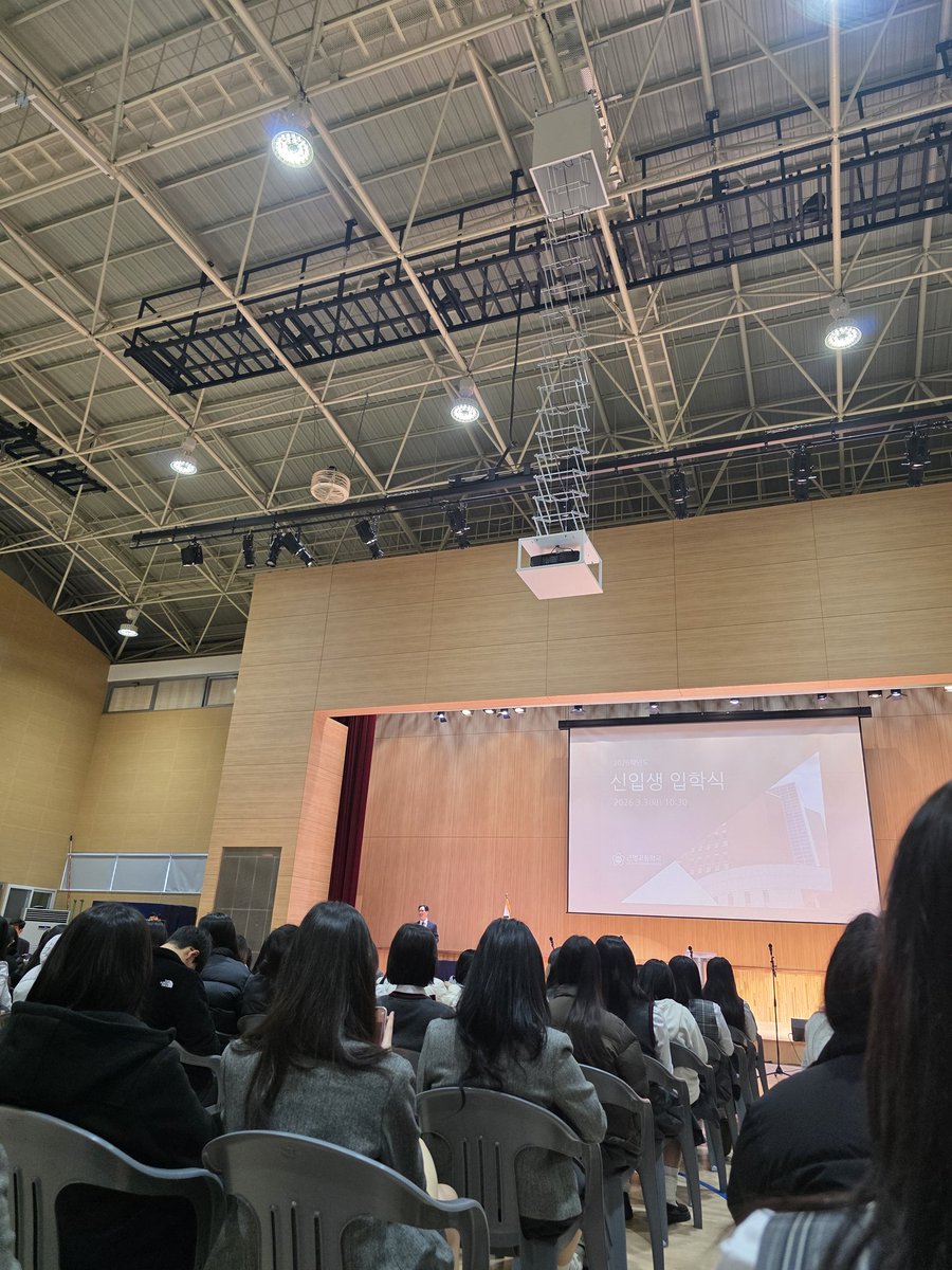 정희선 / 첫 사첵 막 S_F7 tweet media