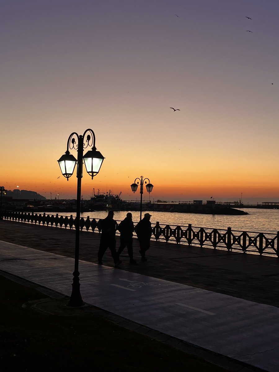 ErolPhotog15142's tweet image. “7 am”

#7am #morning #dawn #daybreak #aurora #twilight #hues #photo