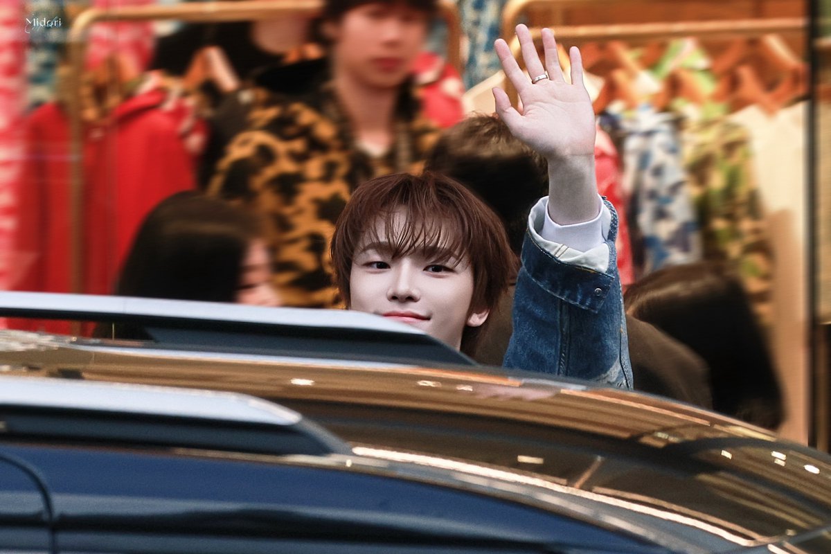260304 퇴근

#디노 #DINO #이찬
#세븐틴 #SEVENTEEN