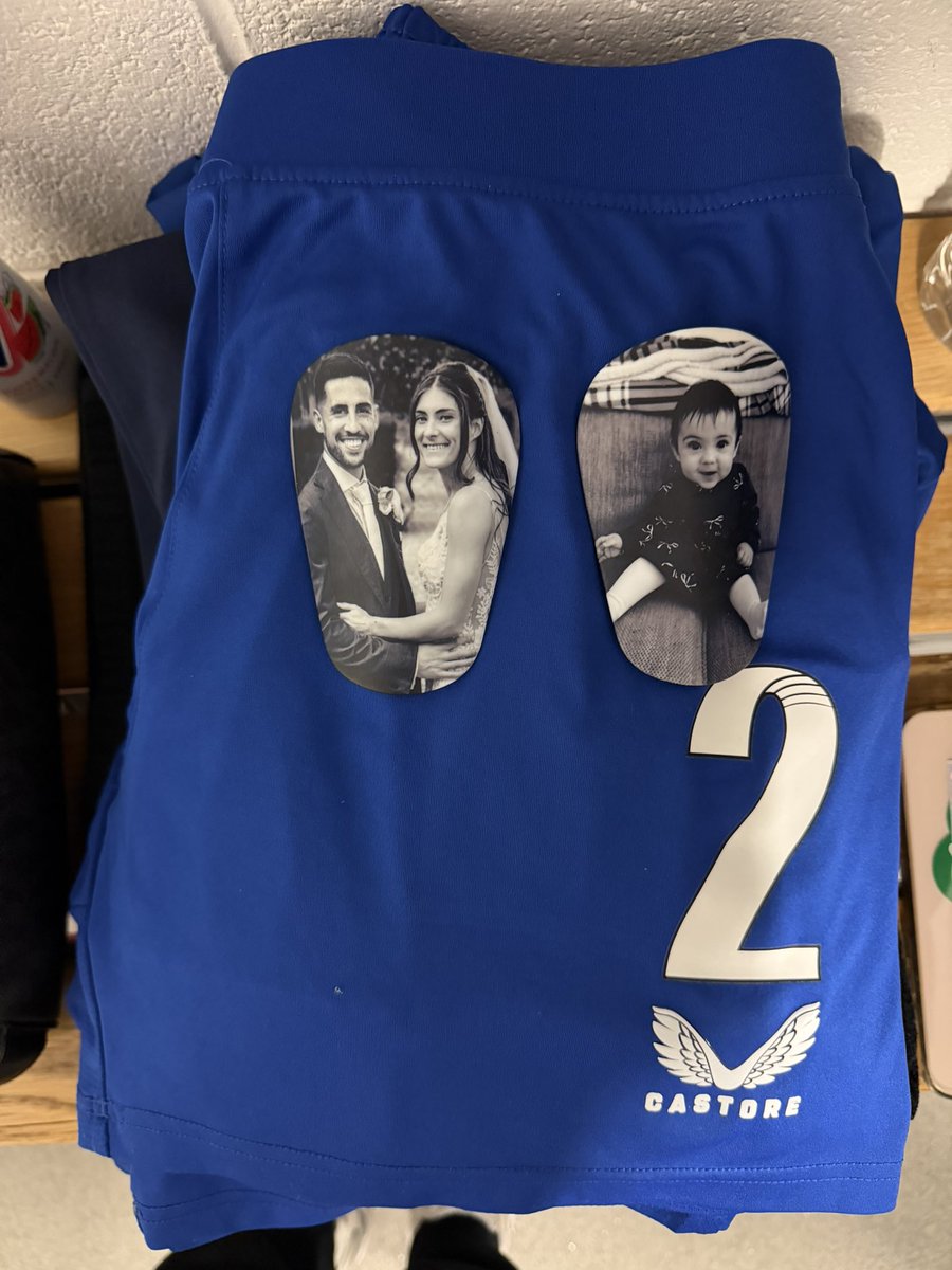 HanBlundell's tweet photo. Now I get to have them on the pitch with me 🥰❤️ https://t.co/8013Nah2l0