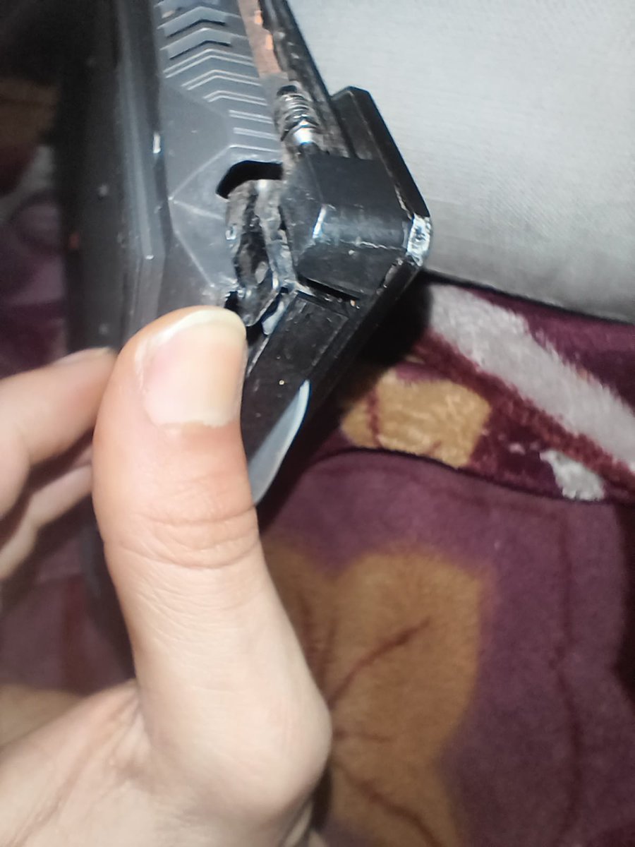 simple_guy tweet media