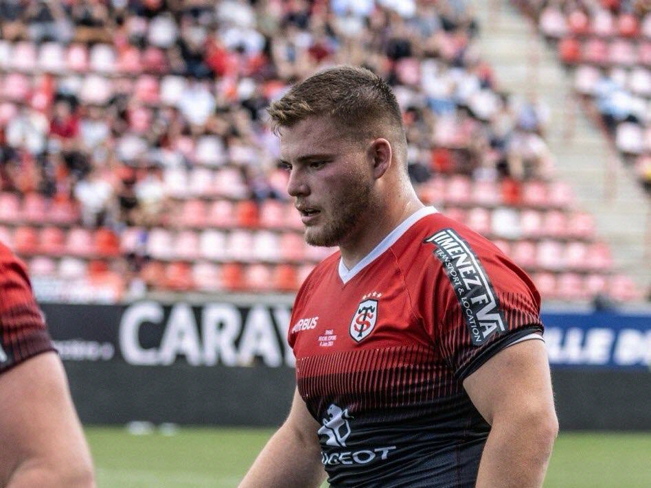 El_toulous1's tweet photo. Paul Mallez, Rodrigue Neti et Matthis Lebel prolongent au club! 🔴⚫️

Paul Mallez : c’était un des très gros dossiers, suivi de près par beaucoup de clubs, dont l’UBB. Excellente nouvelle !!

Matthis Lebel : c’était attendu, il avait donné déjà sa réponse pour sa prolongation il y a plusieurs semaines déjà 

Rodrigue Neti : pas de surprise non plus, il est titulaire à gauche et a atteint l’équipe de France 

#stadetoulousain