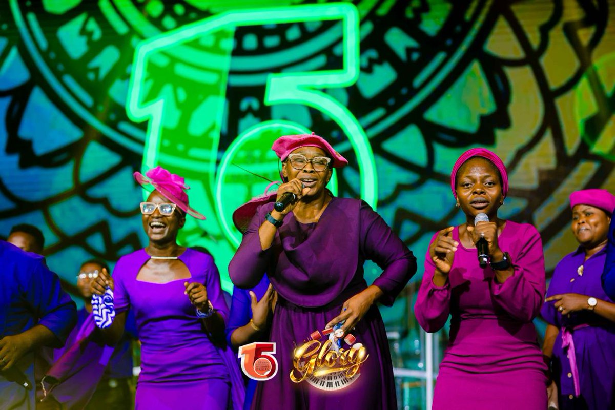 dovetv's tweet photo. Yaya Lagos ushered us into a powerful session of praise, God was truly in our midst. His presence filled the atmosphere, hearts were deeply touched, and lives were powerfully transformed.

#MMPraise
#84HoursMMPraise
#Glory
#DoveTelevision
#DoveTv
#OHPrimeTV https://t.co/SeATSk7tMK