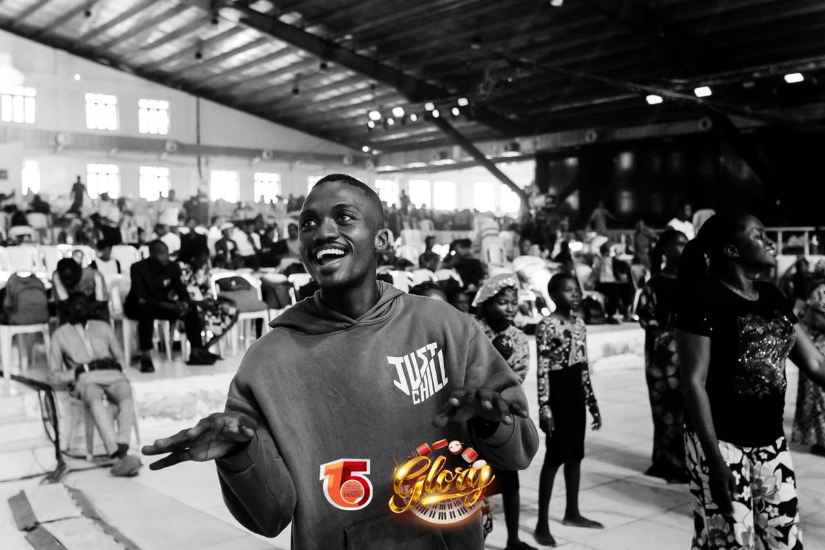dovetv's tweet photo. Yaya Lagos ushered us into a powerful session of praise, God was truly in our midst. His presence filled the atmosphere, hearts were deeply touched, and lives were powerfully transformed.

#MMPraise
#84HoursMMPraise
#Glory
#DoveTelevision
#DoveTv
#OHPrimeTV https://t.co/SeATSk7tMK
