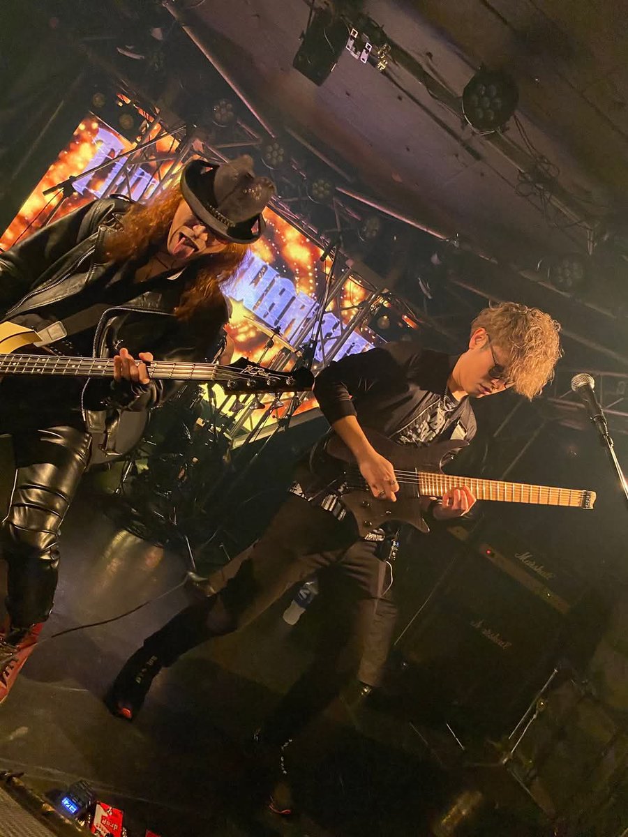 THUNDERWARRIOR tweet media