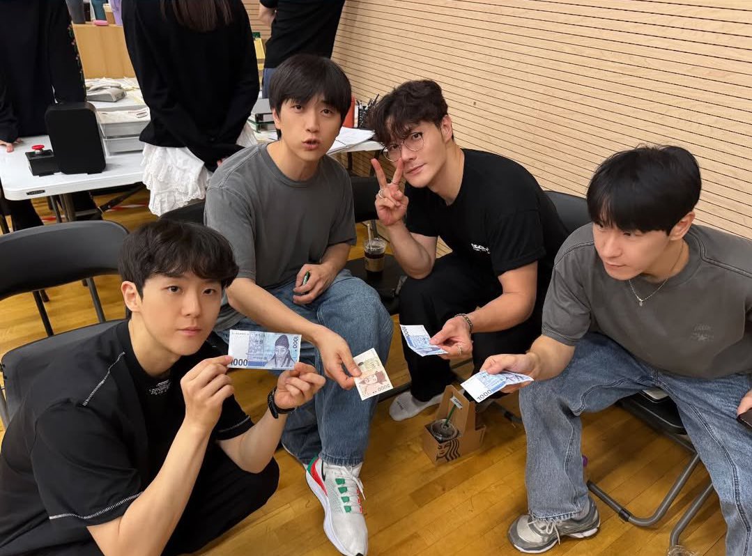 탕무비비빠 tweet media