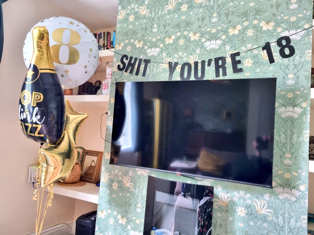 it's not me it's him👉🤪 🏍️🏍️💨 tweet media