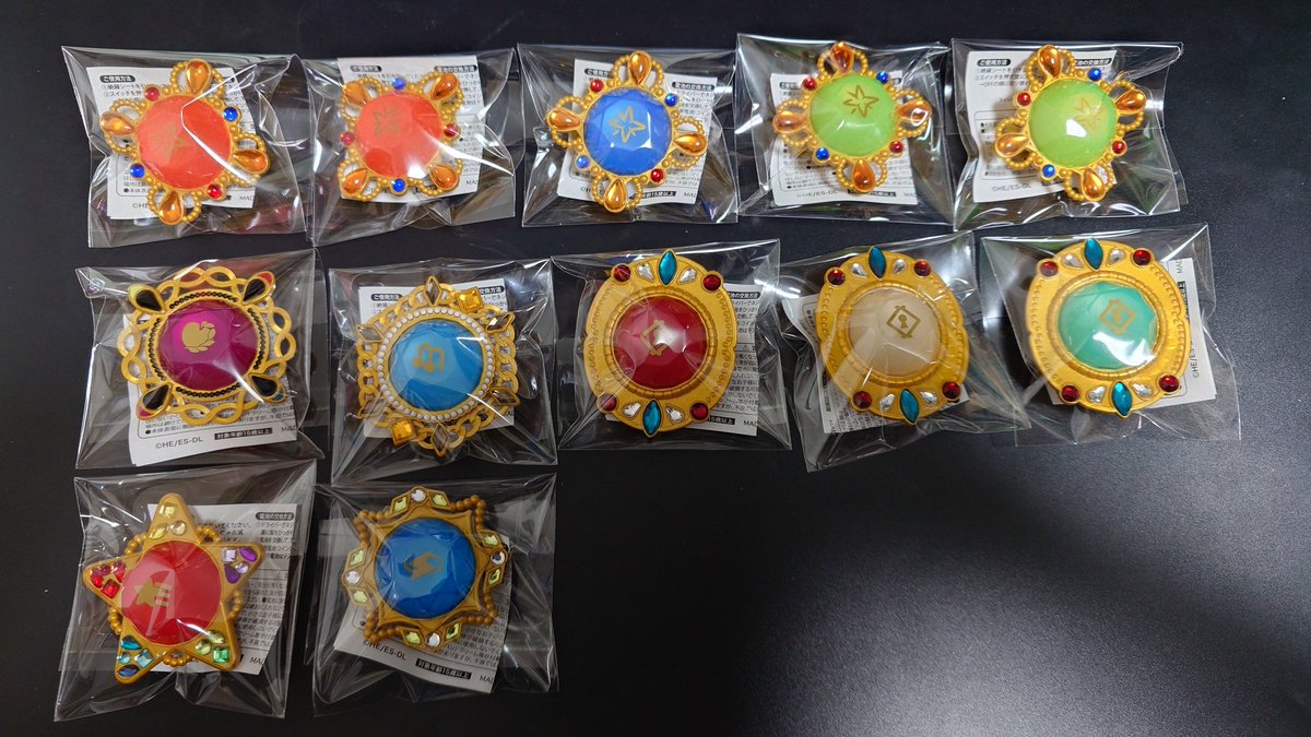 ヤウズ tweet media