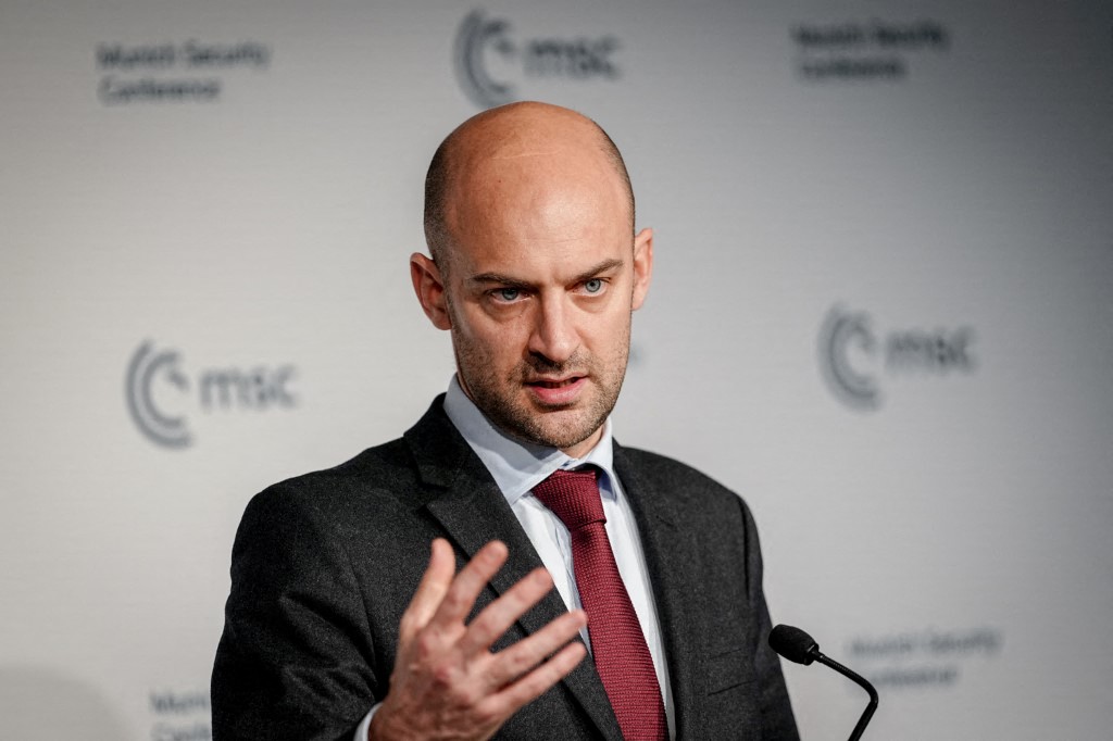 EXCLU Gaza-Israël : Jean-Noël Barrot ciblé par un signalement à la justice pour « diffusion de fausse nouvelle ». Il émane de l’association de juristes <a href="/JURDIasso/">Juristes pour le respect du droit international</a> qui veut traîner le ministre devant la Cour de justice de la République (CJR).
➡️off-investigation.fr/gaza-israel-je…