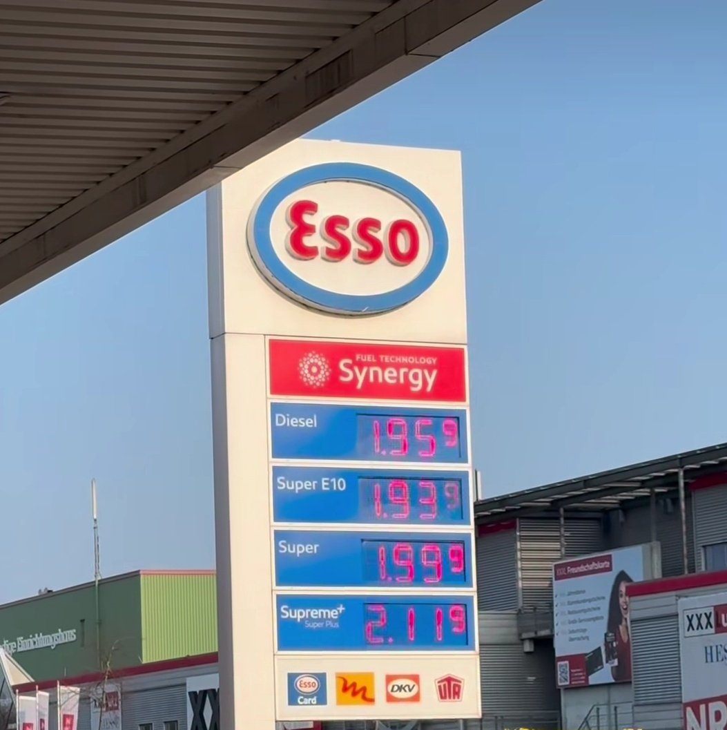 VenilaMusunuru's tweet photo. Iran war impact on Fuel Prices in Germany https://t.co/C7vTQcKXed