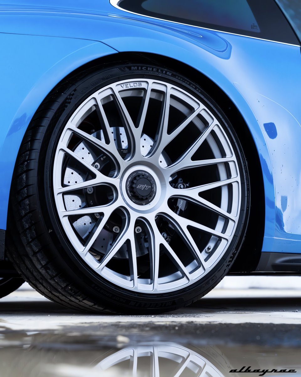 albayrac's tweet photo. Kişiye özel üretilen, %100 Forged High-End "Velos Designwerks" jantlar için bizimle irtibata geçebilirsiniz.
Fiyat ve sipariş detayları vermekten memnuniyet duyacağız.
.
#Velos #VelosDesignwerks #Albayrac #TailorMadeAutomobiles https://t.co/GAEdJsKe7G